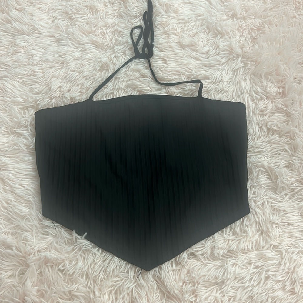 Black bandana top